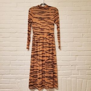 Wild Fable Midi Dress S